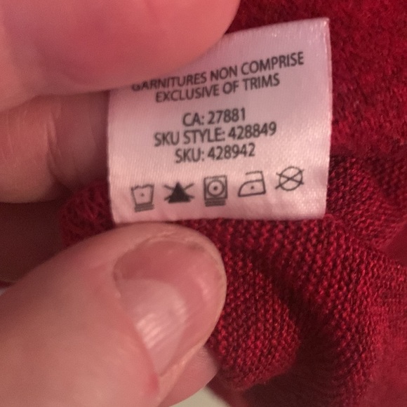 Red long sleeved sweater with rhinestone accents - Picture 5 of 5